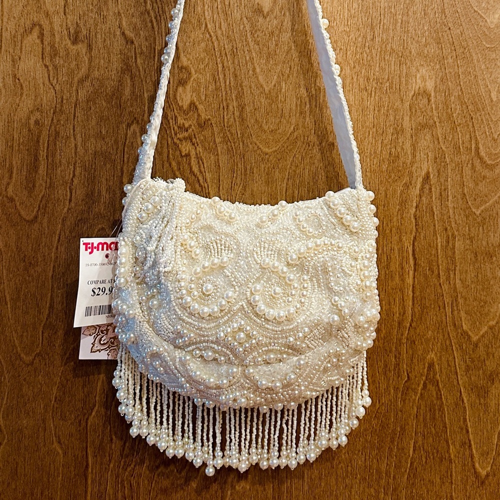 repost - tiktok viral tj maxx/marshalls made in india white beaded fringe bag